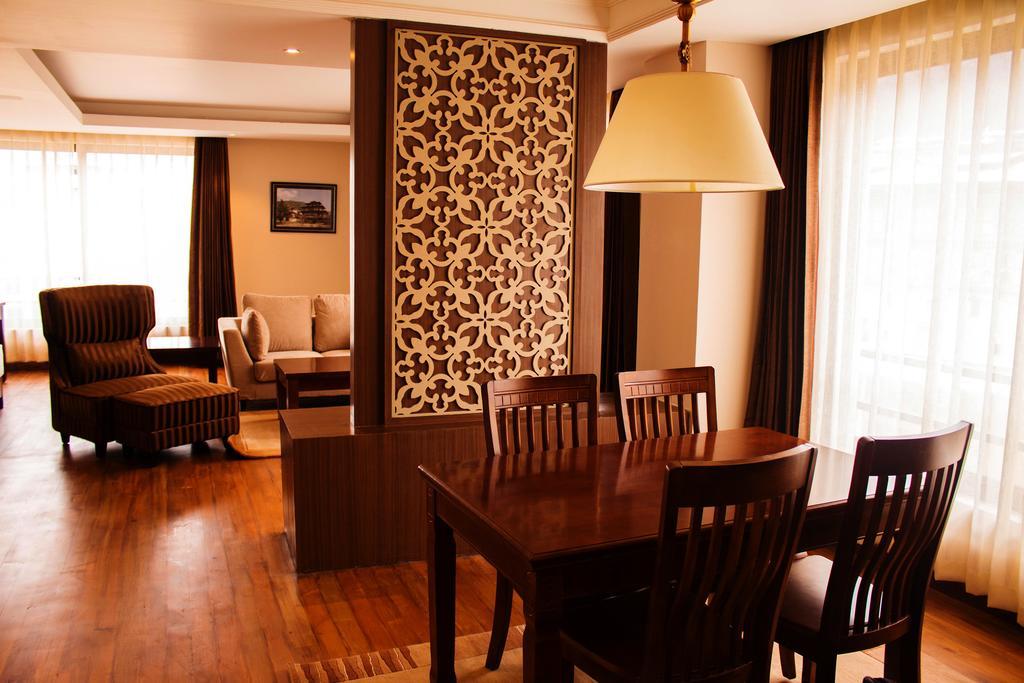 Ariya Hotel Тхимпху Экстерьер фото