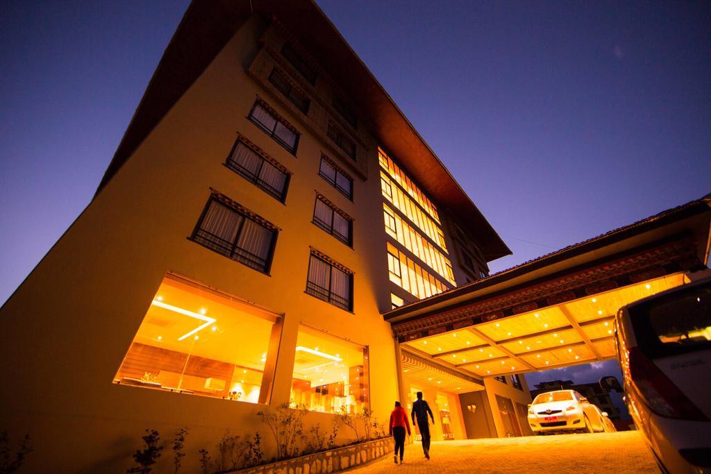 Ariya Hotel Тхимпху Экстерьер фото