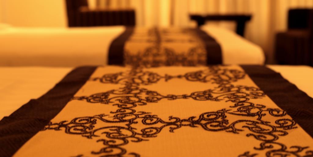 Ariya Hotel Тхимпху Экстерьер фото